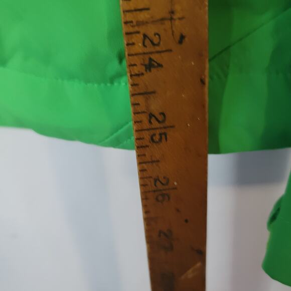 Vaude- Women's Green Hurricane Jacket III- size Large - Picture 5 of 8